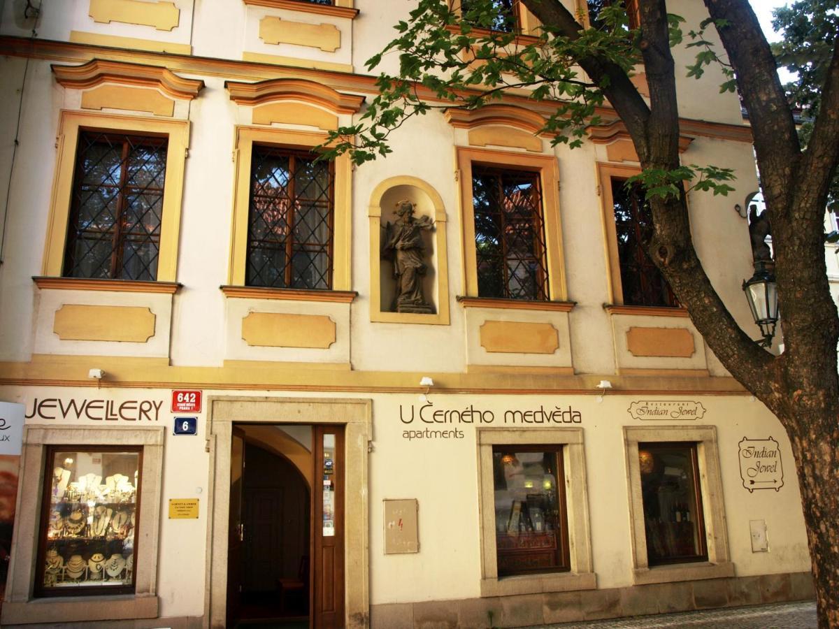 U Cerneho Medveda- At The Black Bear Appartamento Praga Esterno foto